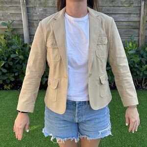 Theory Tan Women’s Blazer with Buttoned Pockets